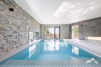 luxe vakantiehuis met binnenzwembad